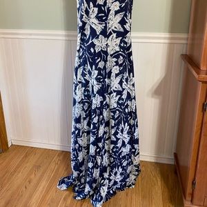 Woman’s maxi dress